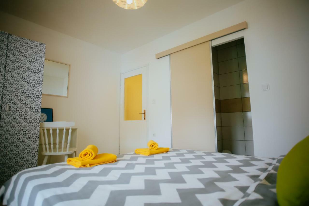 Petros Apartmani Vukovar Bagian luar foto