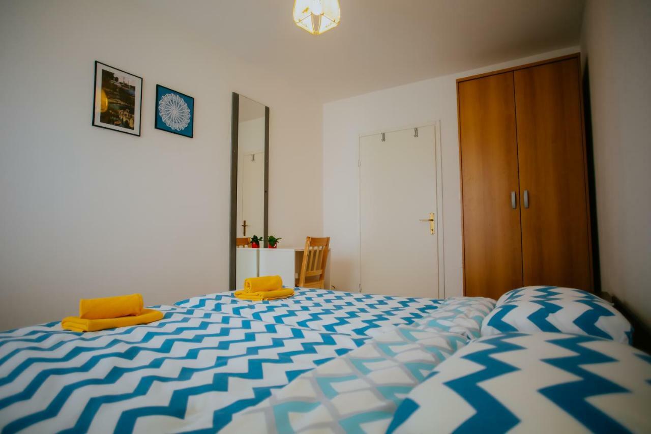 Petros Apartmani Vukovar Bagian luar foto